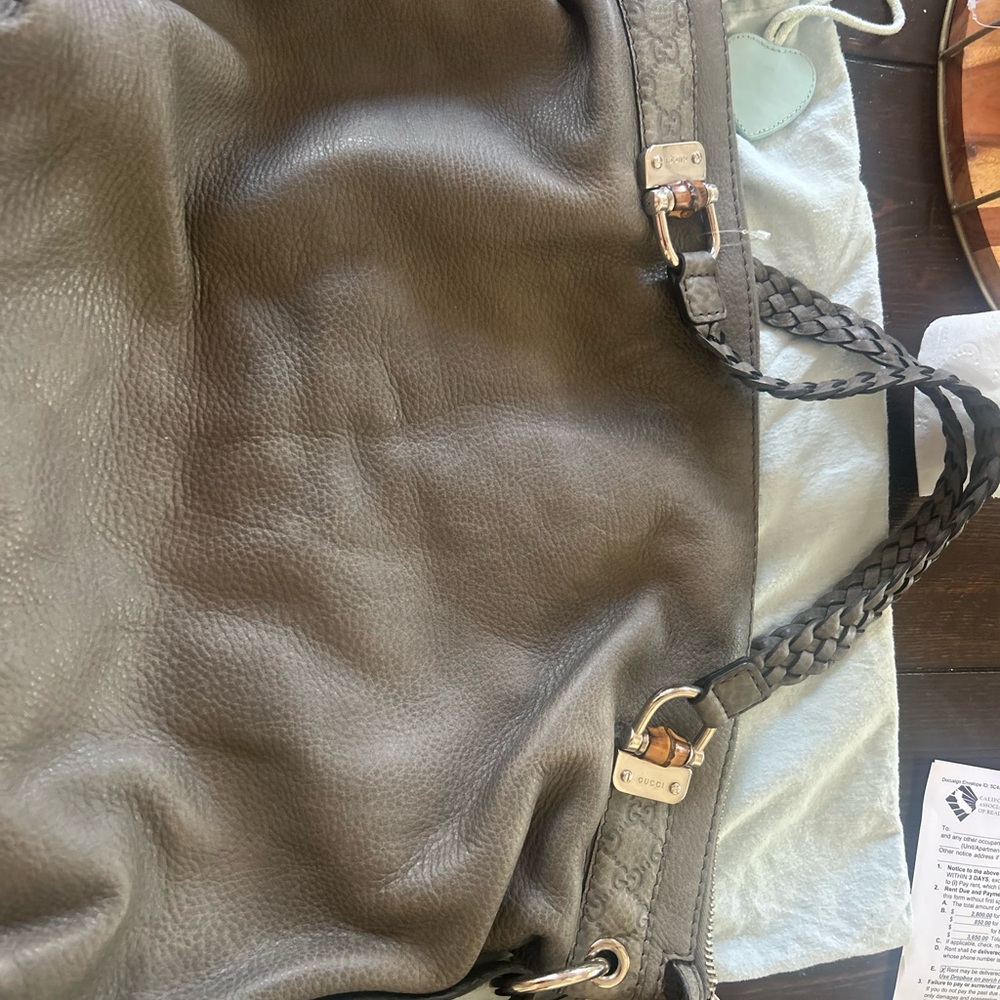 Gucci Textured Gray Leather Bag